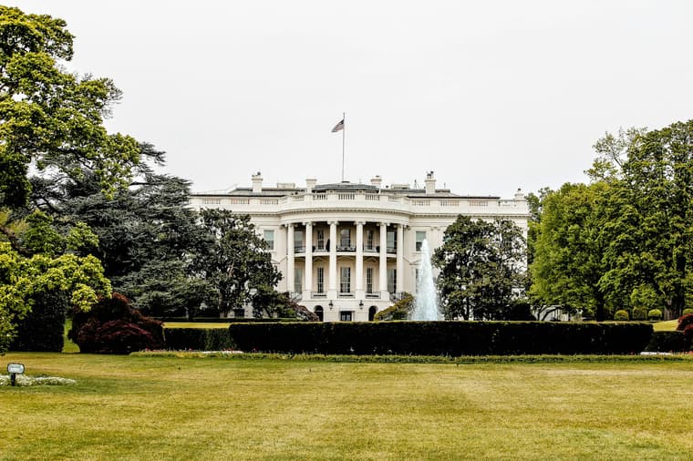 white house building / u.s. presidents