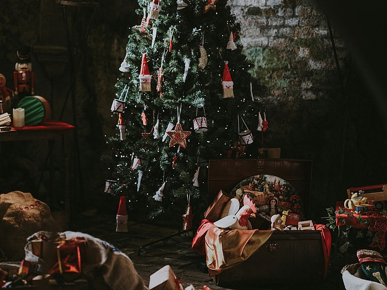 Silent Night, Unsplash