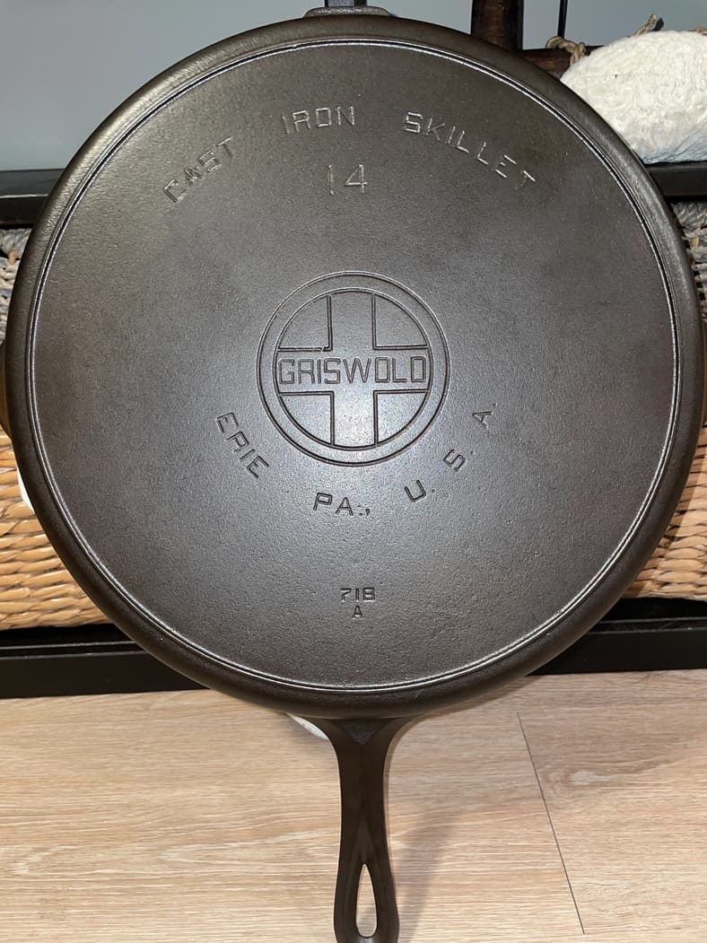 griswold Cast‑Iron Skillets