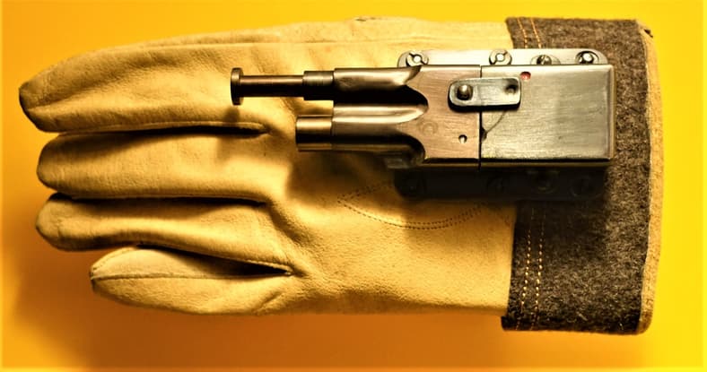 glove pistol