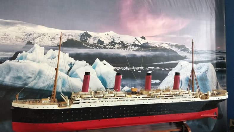 Titanic Prediction Unsplash