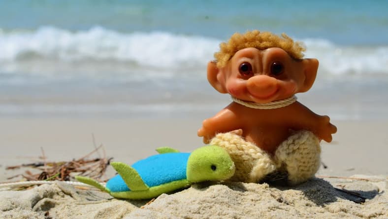 vintage troll dolls from the 90s