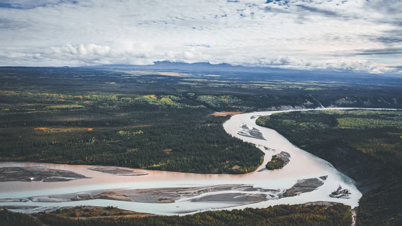 biggest national park in the us