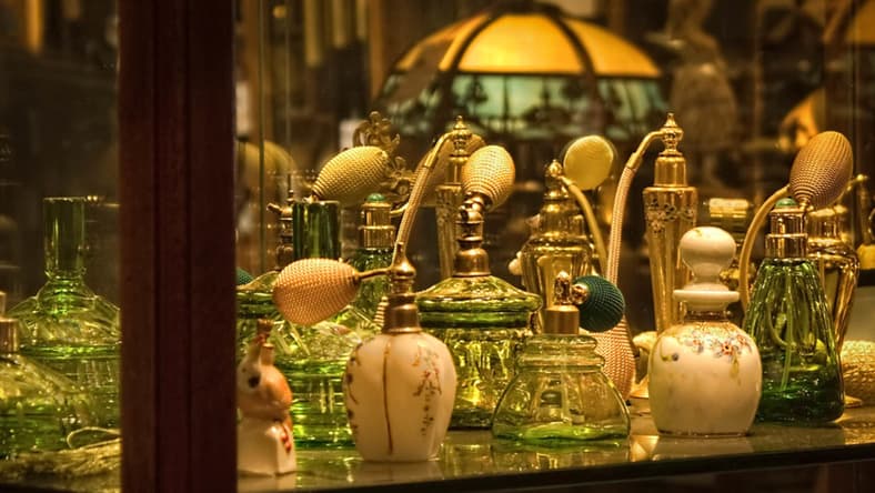 antique perfume bottles