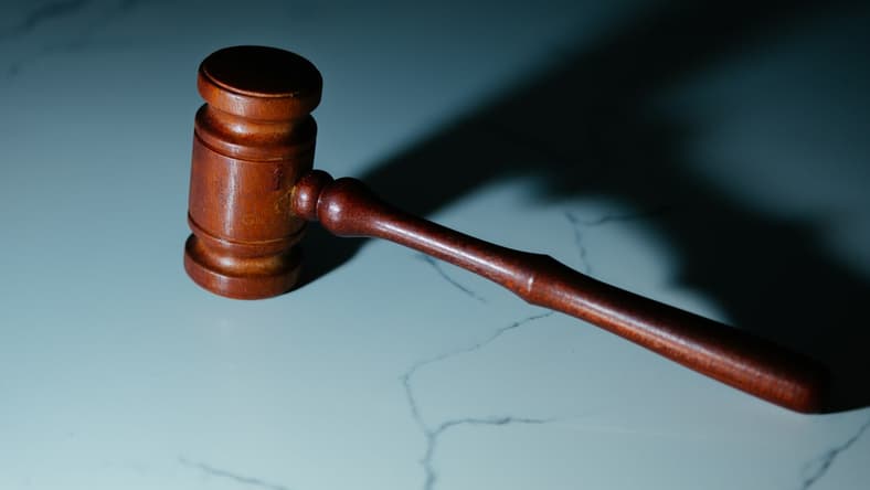 judges gavel / bizarre medieval trial methods