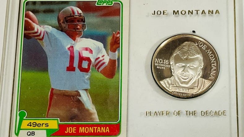 1981 Topps Joe Montana rookie card