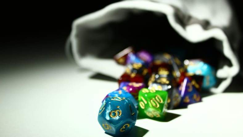 dnd dice / fantasy novels for dnd fans