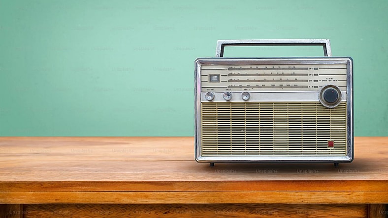 vintage collectible radios