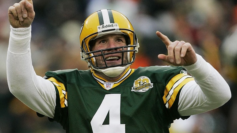 most valuable brett favre cards