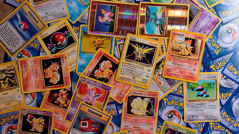 best pokemon halloween cards