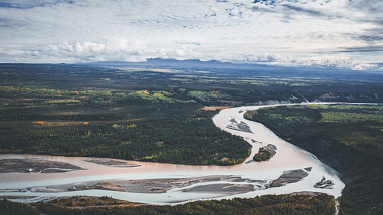 biggest national park in the us