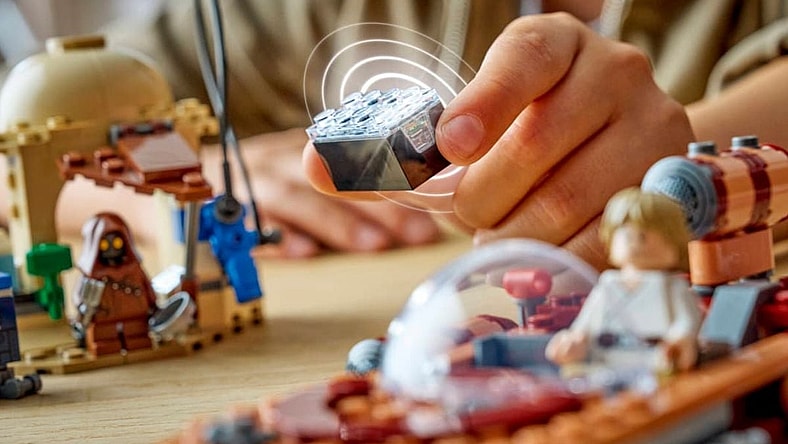 LEGO Announced 5 More Star Wars Sets With Smart Play