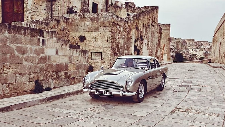 Most Valuable Movie Props Unsplash