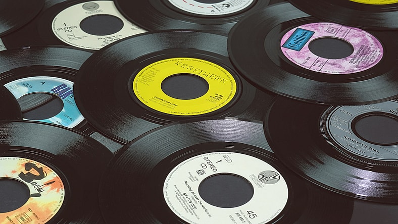 stack of vinyl records / valuable vinyl records