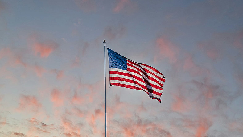 american flag sunset / things you never knew about the American flag