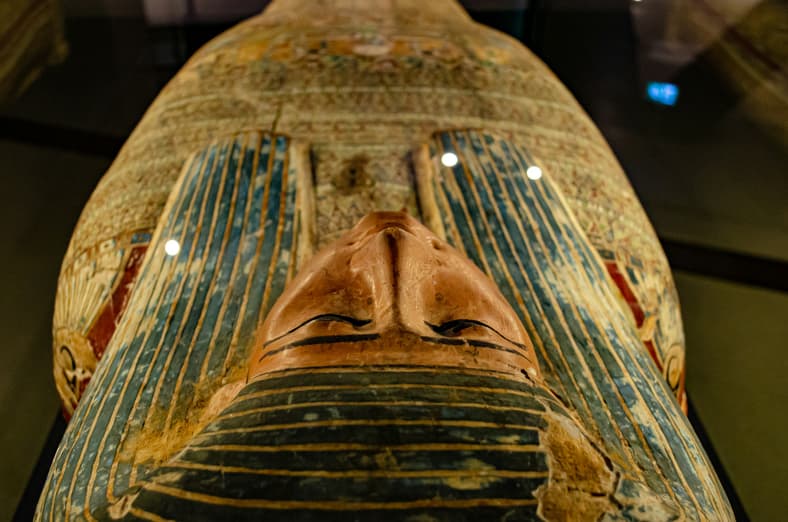 sarcophagus cover