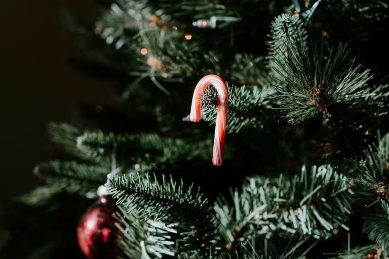 artificial christmas tree