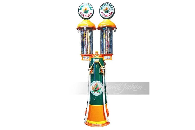 Barrett-Jackson 1920s Maple Leaf Gasoline Clear Vision Model #700 twin visible gas pump (Lot 9460)