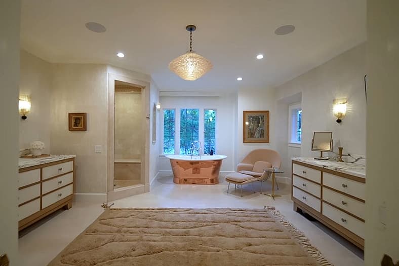 The Cagney Estate, Beverly Hills