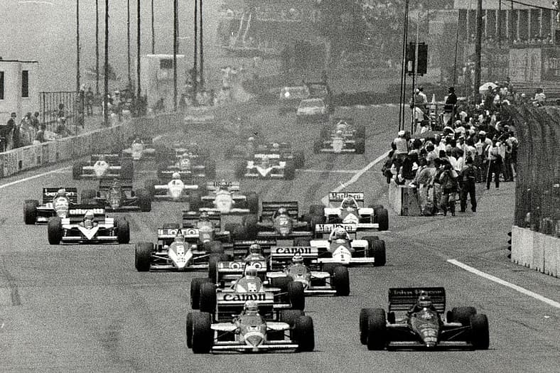 Ayrton Senna and Nigel Masell duel for the lead at the start of Detroit Grand Prix on JUne 28, 1985.