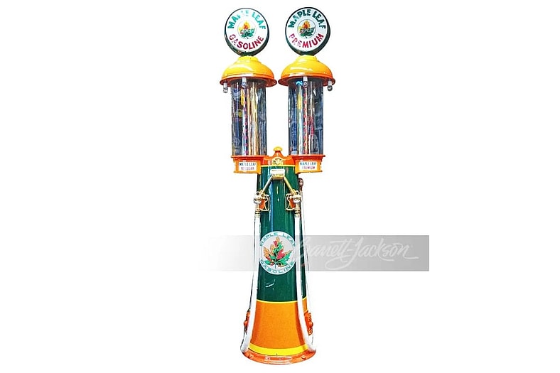 Barrett-Jackson 1920s Maple Leaf Gasoline Clear Vision Model #700 twin visible gas pump (Lot 9460)