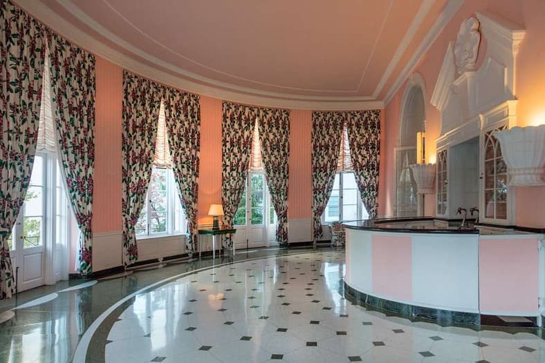greenbriar resort hotel
