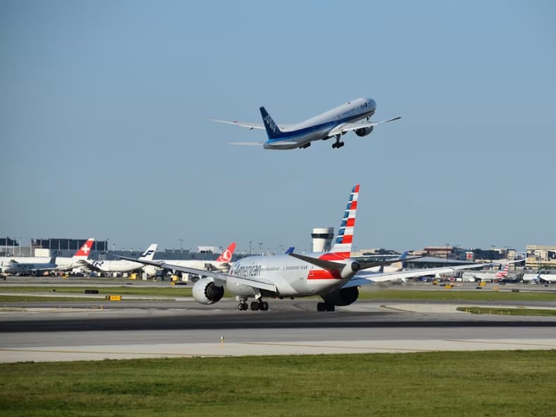 Chicago O'Hare International Airport Sighting, Unsplash