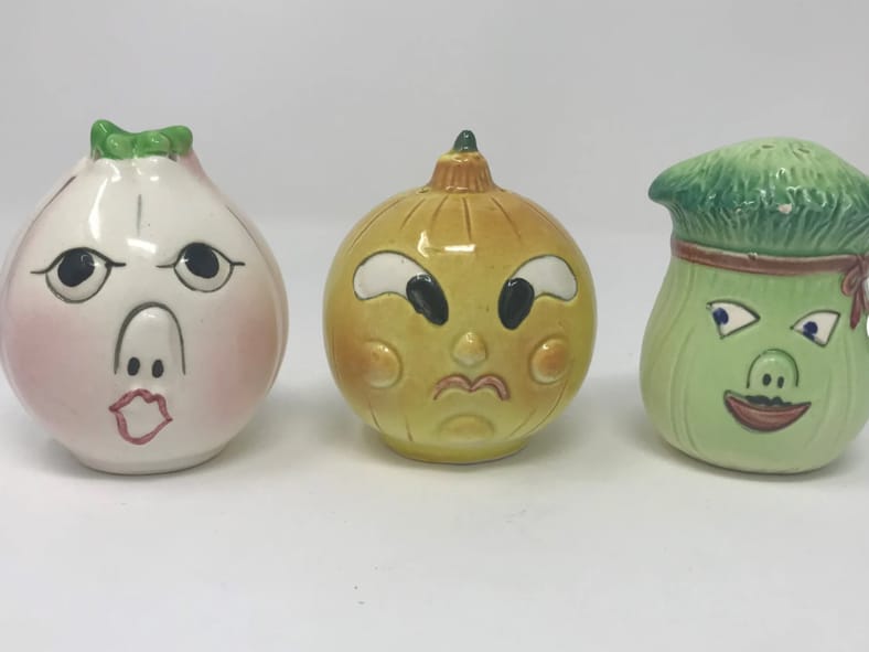 collectible salt and pepper shakers