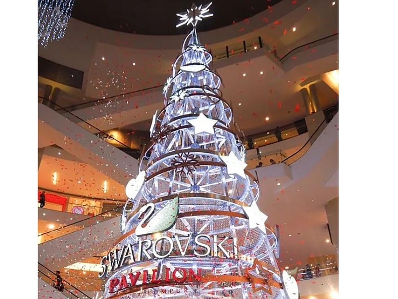 Swarvoski's Chrismtas Tree