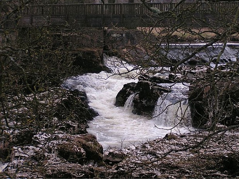 Bolton Strid Wiki Commons