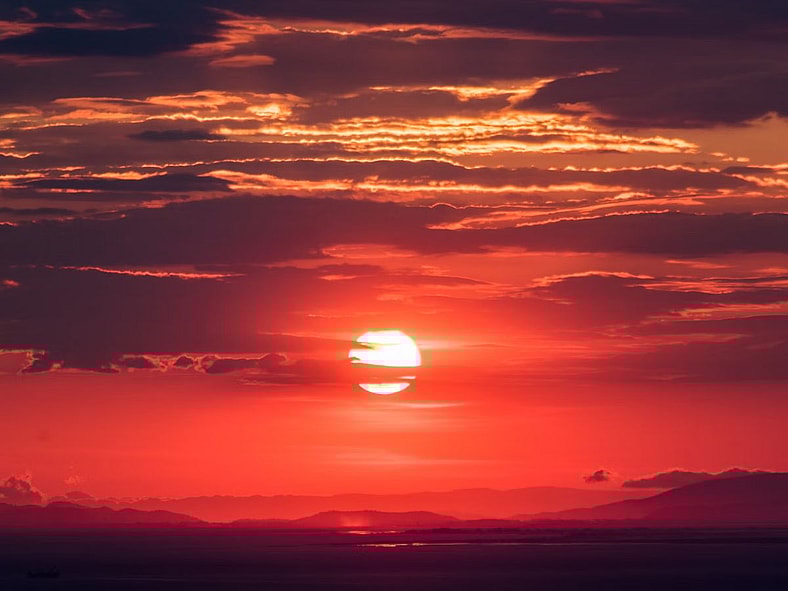 Sunset Sun Scattering Unsplash