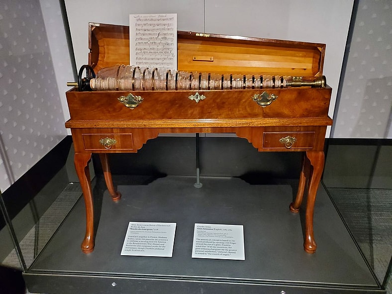 antique musical instruments