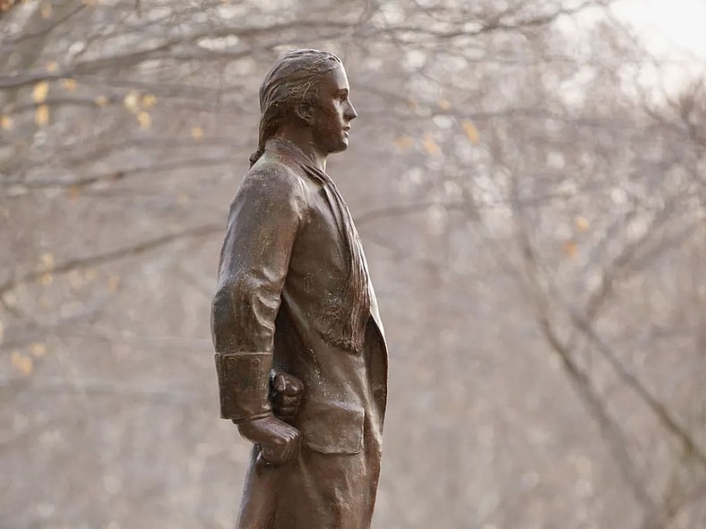 Nathan Hale Smithsonian Mag