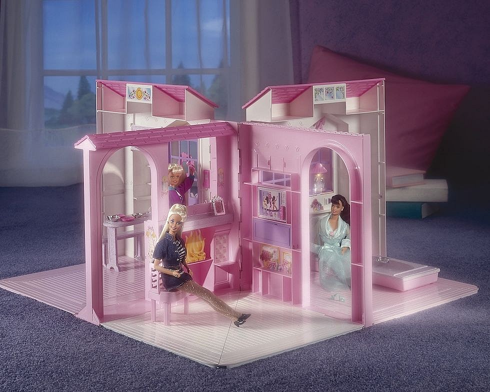 most realistic barbie dream houses