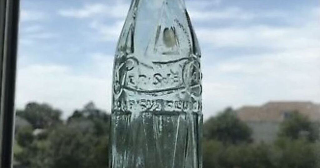 Ways To Identify Valuable Old Pepsi Bottles