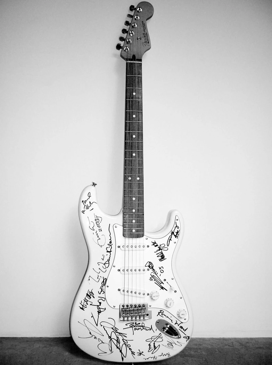 Most expensive Fender guitar ever: Reach Out to Asia