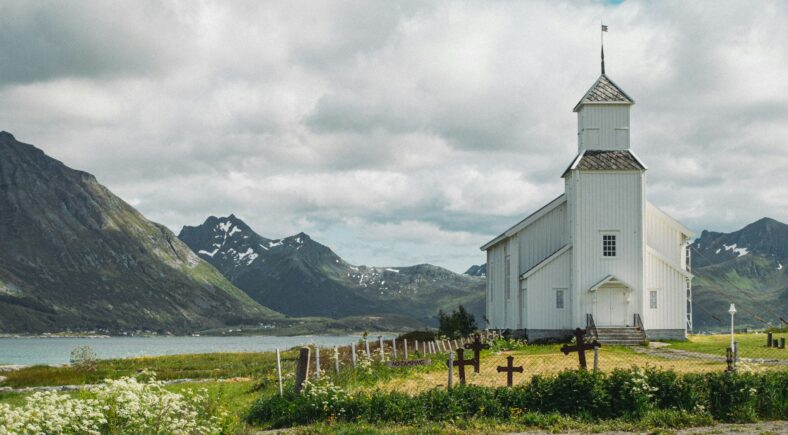 oldest churches in the world