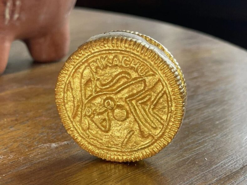 Gold Painted Pokemon Oreos eBay