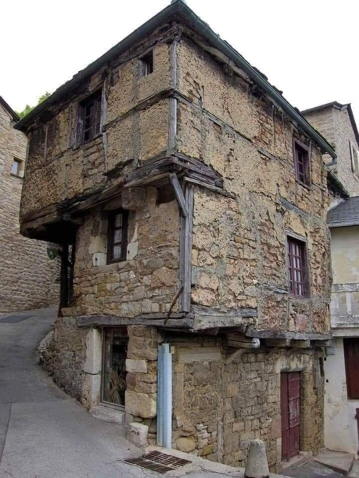 Maison de Jeanne, Wiki Commons