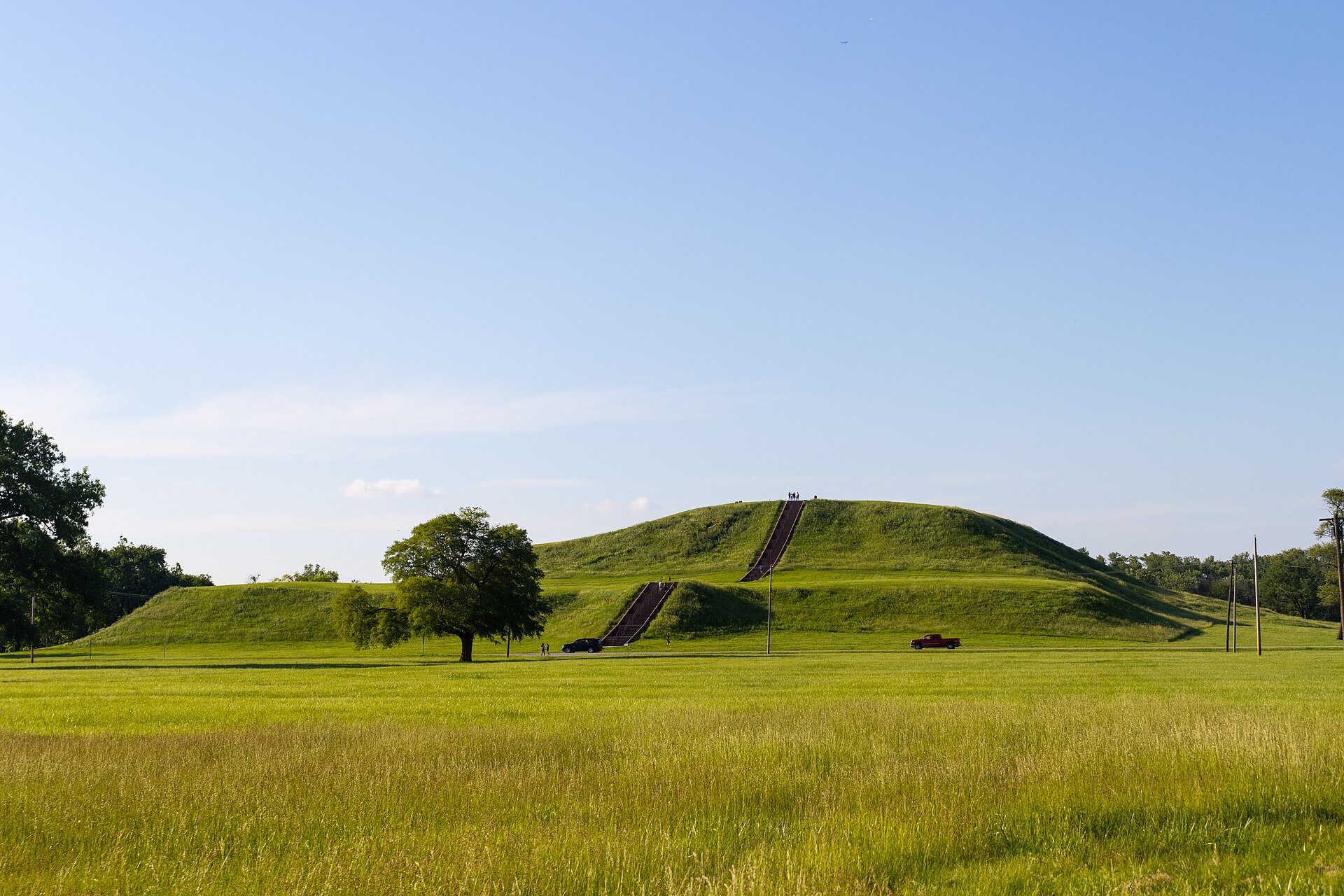 Monks Mound, Wiki Commons