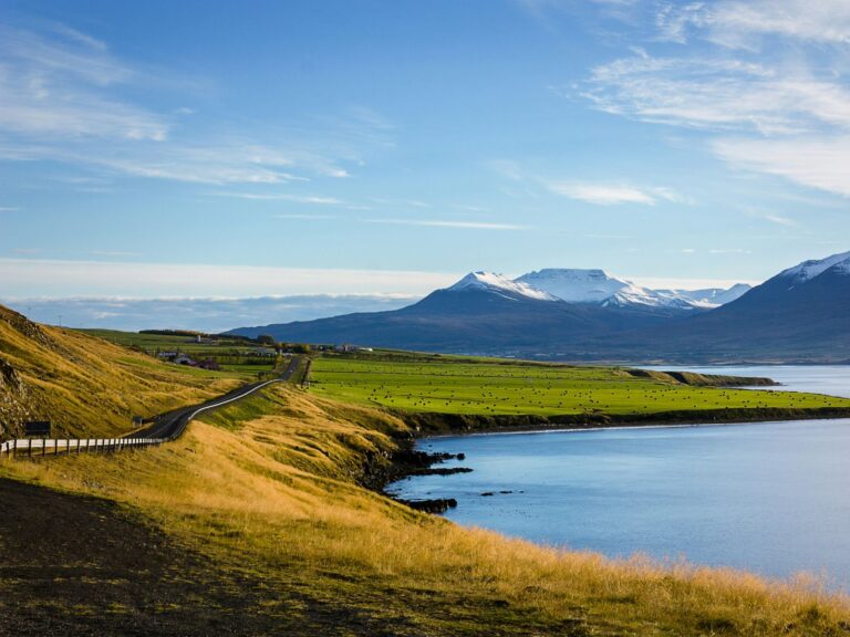 Iceland, Unsplash