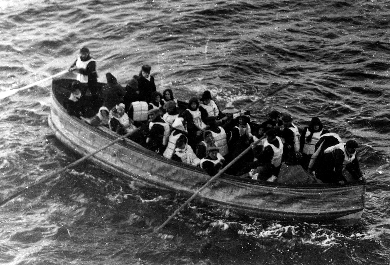 Titanic Lifeboard, Wiki Media