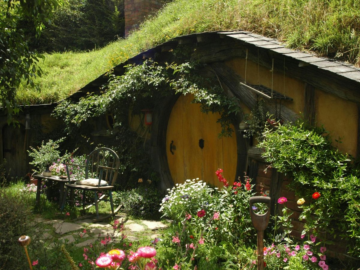Hobbit Day, Unsplash