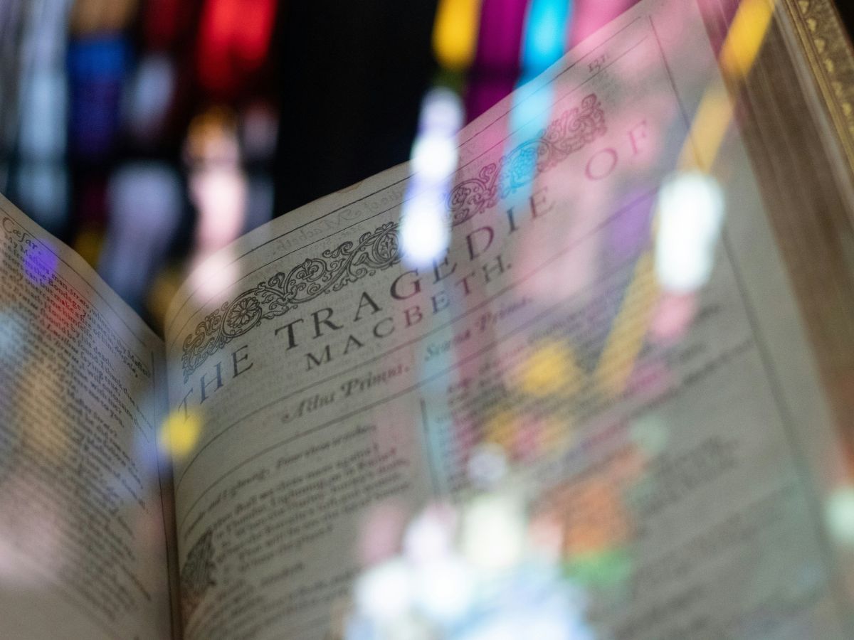 Shakespeare Phrases, Unsplash