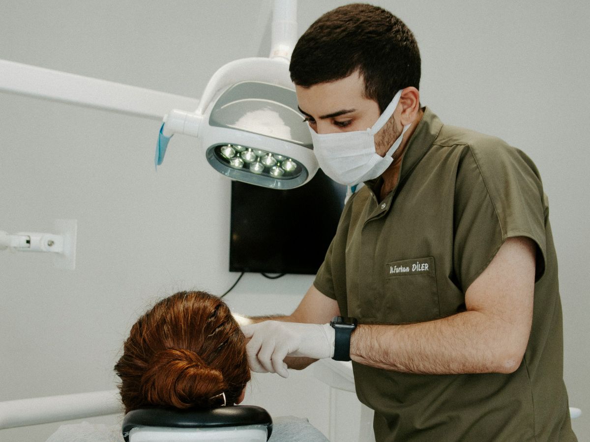 Toothache Day, Unsplash