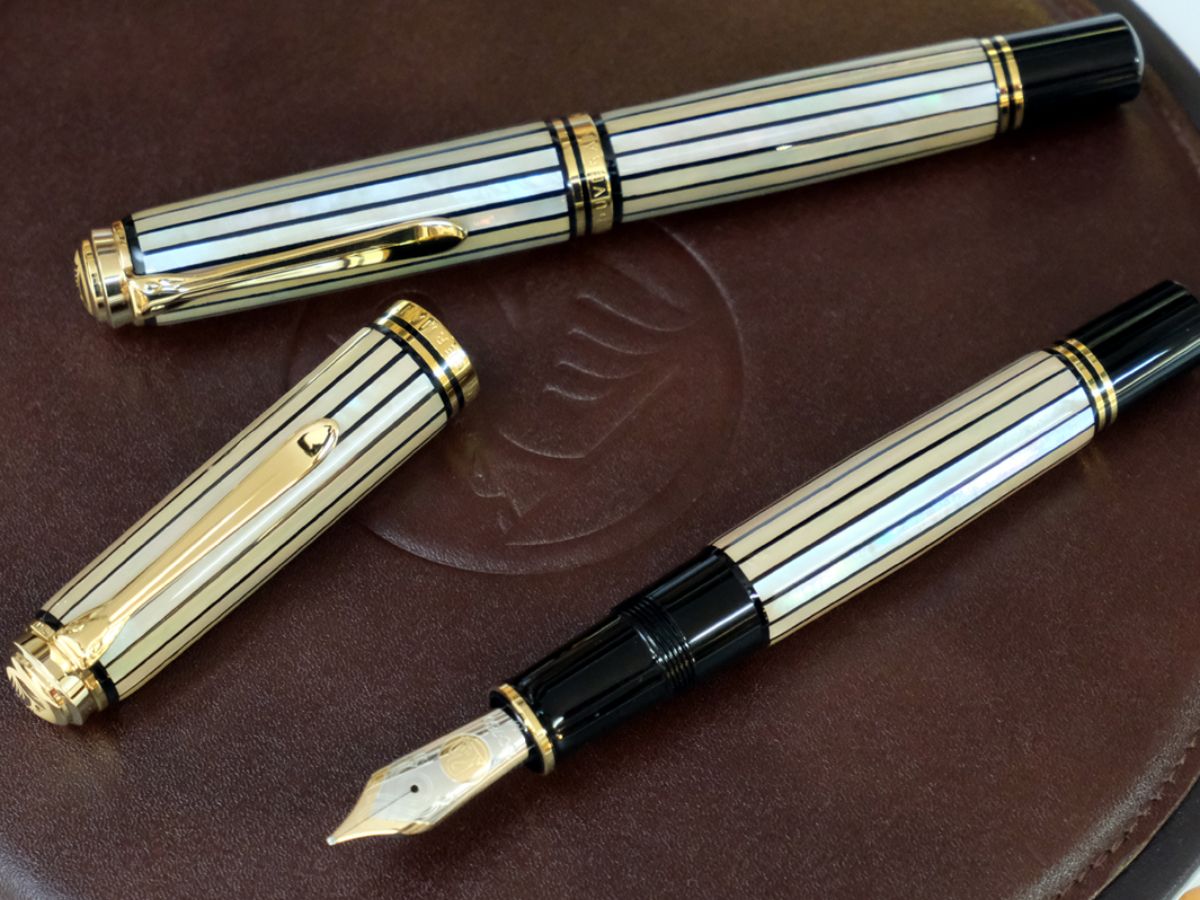 Pelikan Souveran M1000 Raden, Penbox