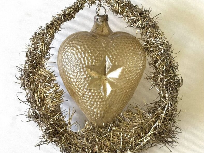 Tinsel Heart Just Vintage Christmas
