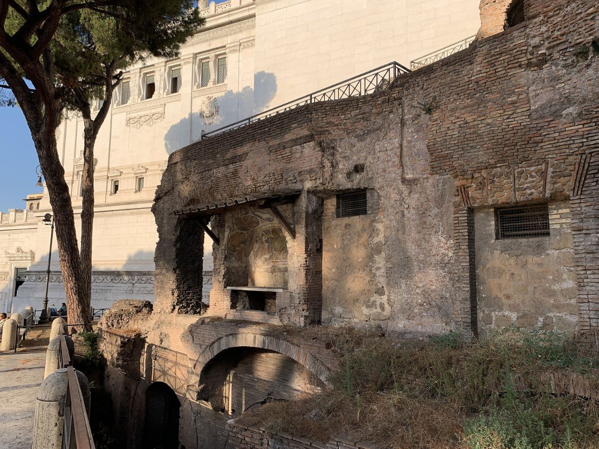 Ancient Rome Apartment, Wiki Commons