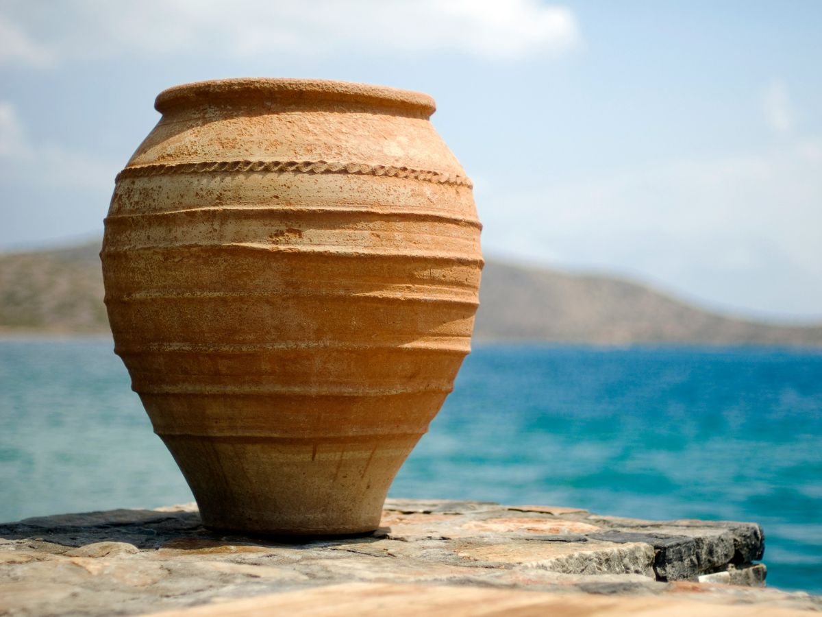 Dokos Shipwreck Preserved Pots Unsplash