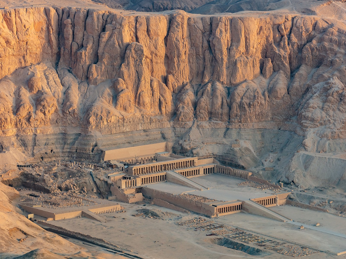 Mortuary Temple of Hatshepsut Wiki Commons